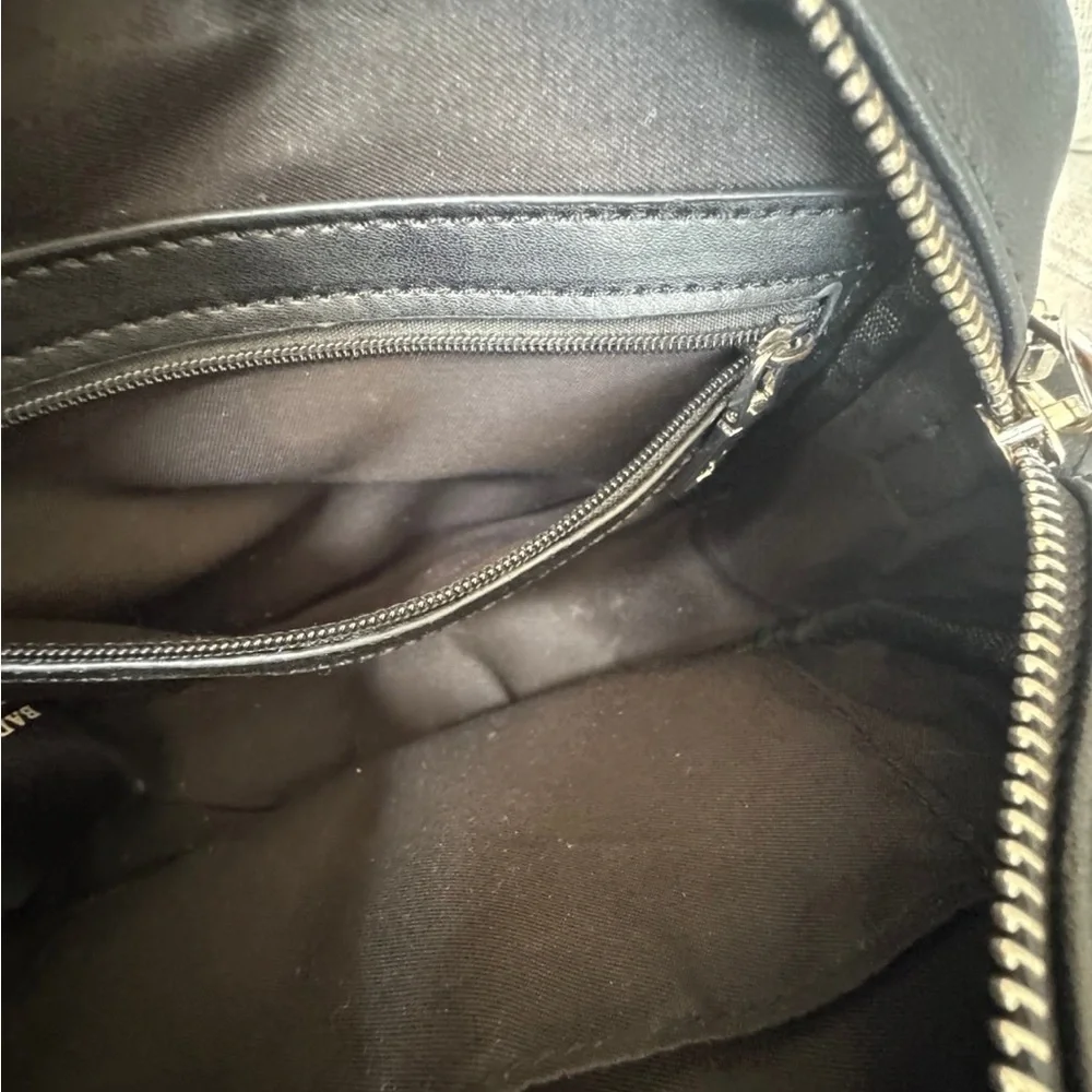 Badgley Mischka Camera crossbody Bag - Picture 9 of 12